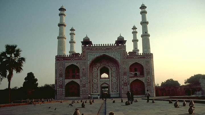 अकबर का मकबरा, आगरा, भारत (Akbar’s Tomb, Agra, India)