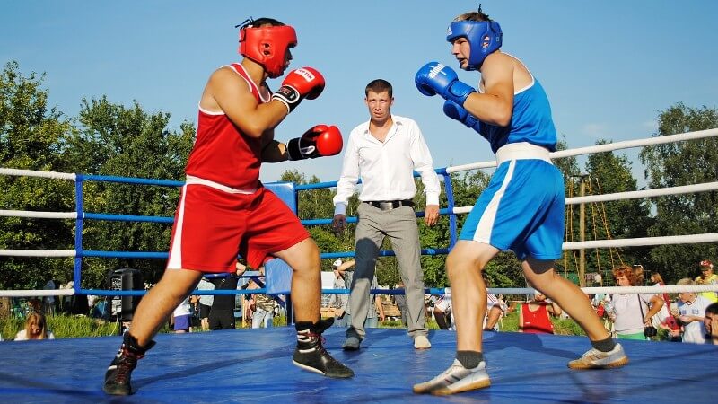 बॉक्सिंग / मुक्केबाज़ी (Boxing in Hindi)